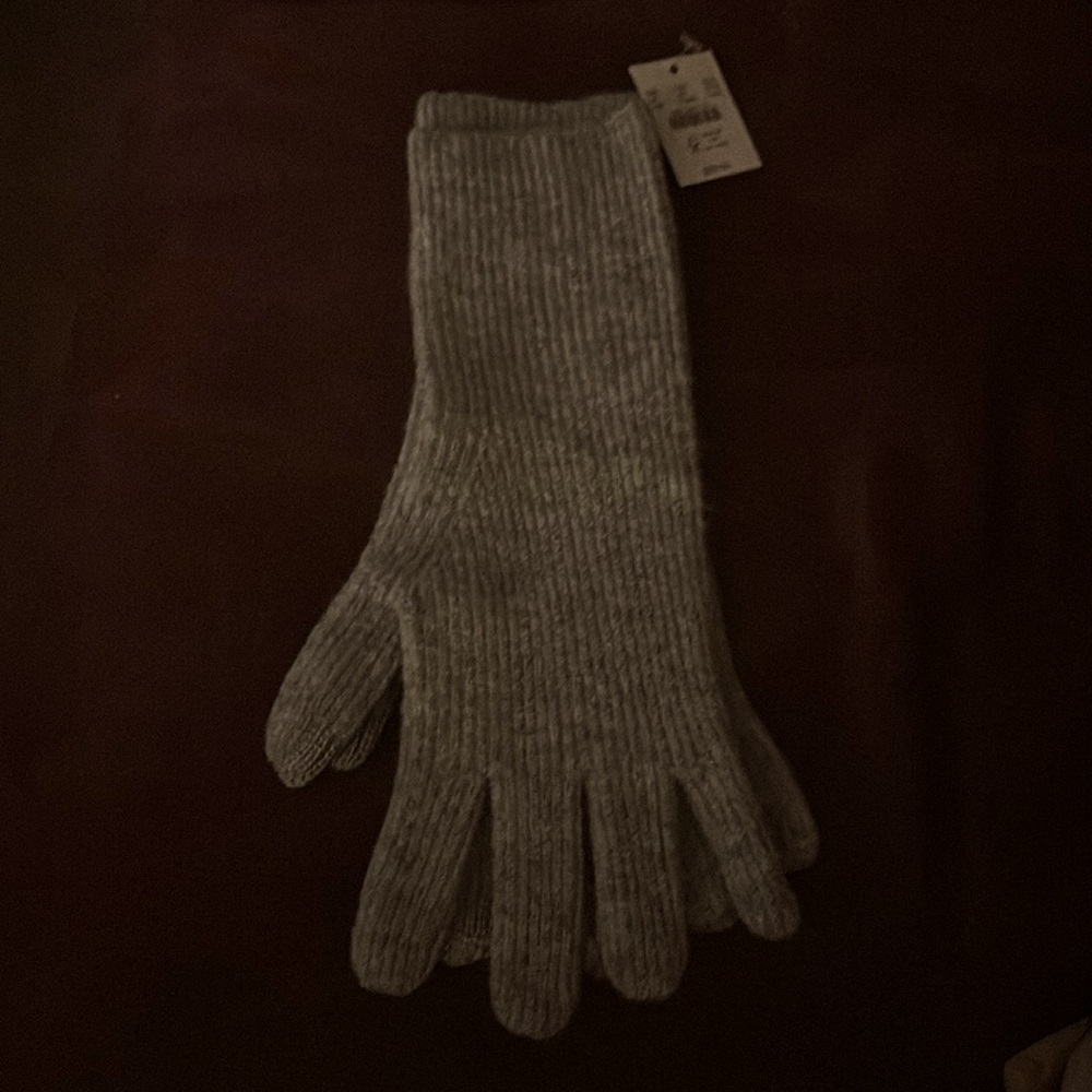 I crew brand new cashmere gloves unisex any question ask thanks